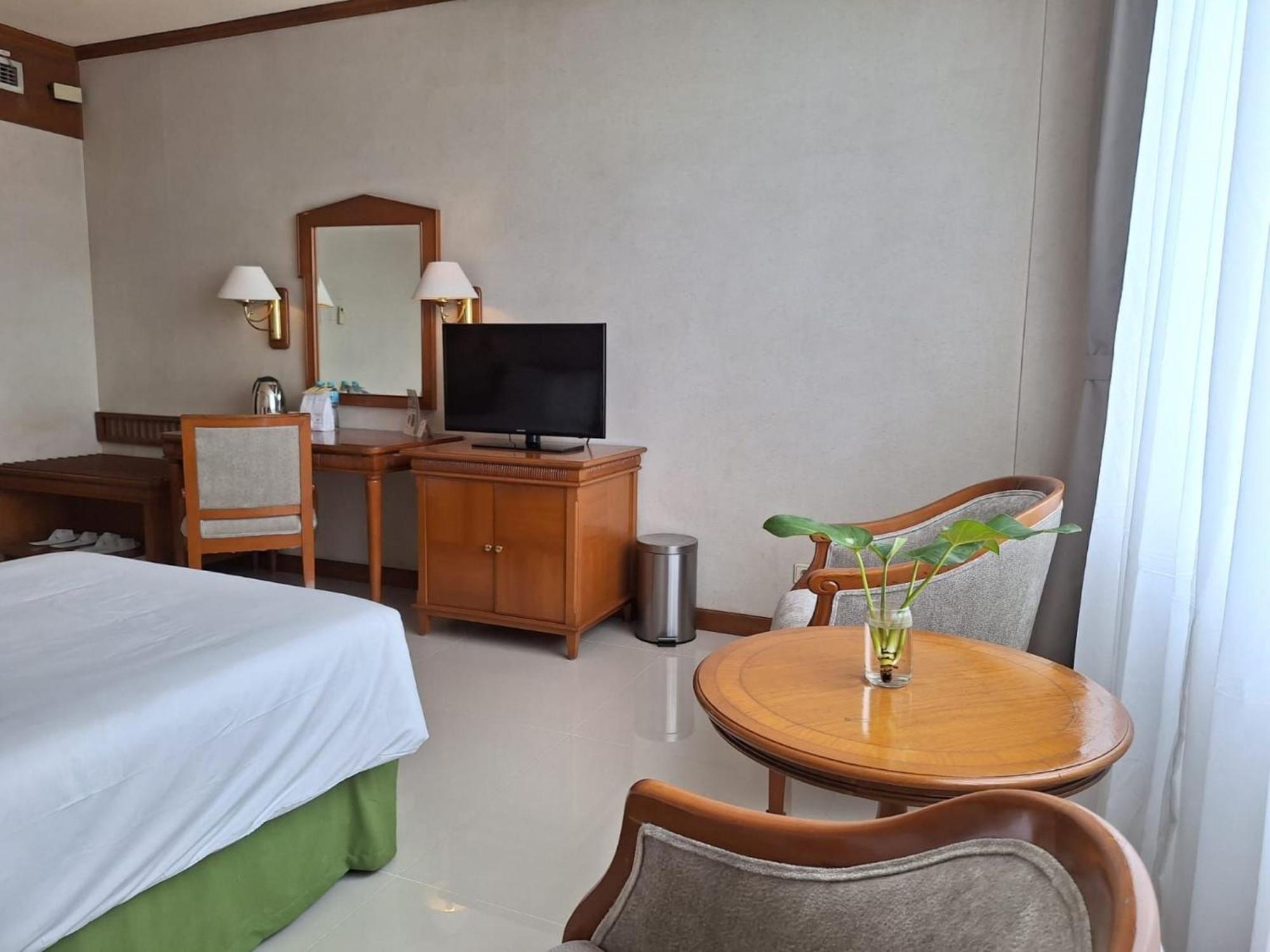 Hotel Sahid Jaya Solo Zewnętrze zdjęcie