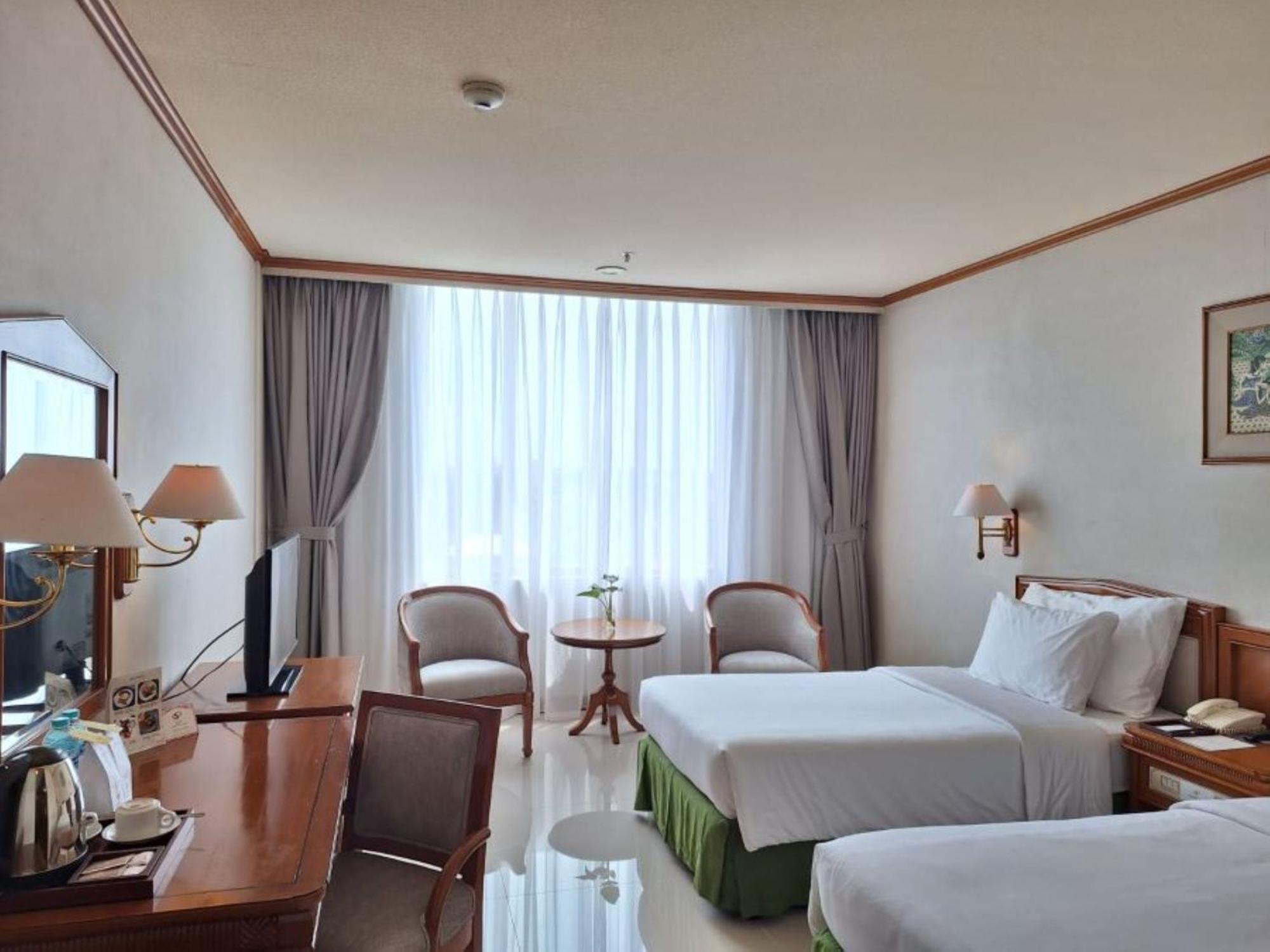 Hotel Sahid Jaya Solo Zewnętrze zdjęcie