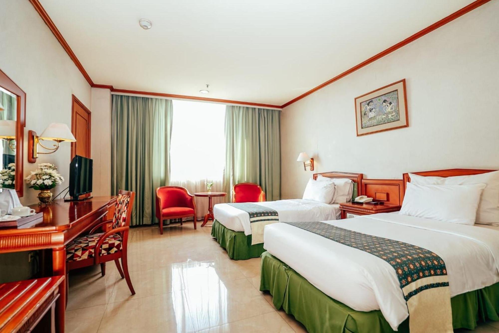 Hotel Sahid Jaya Solo Zewnętrze zdjęcie